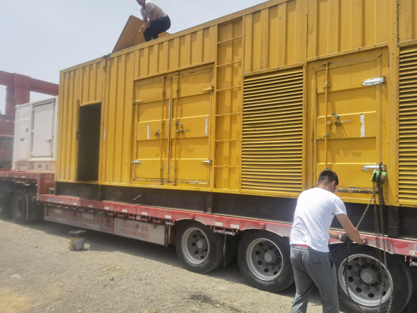 东海发电机出租100KW发电机需要什么规格的电缆线？