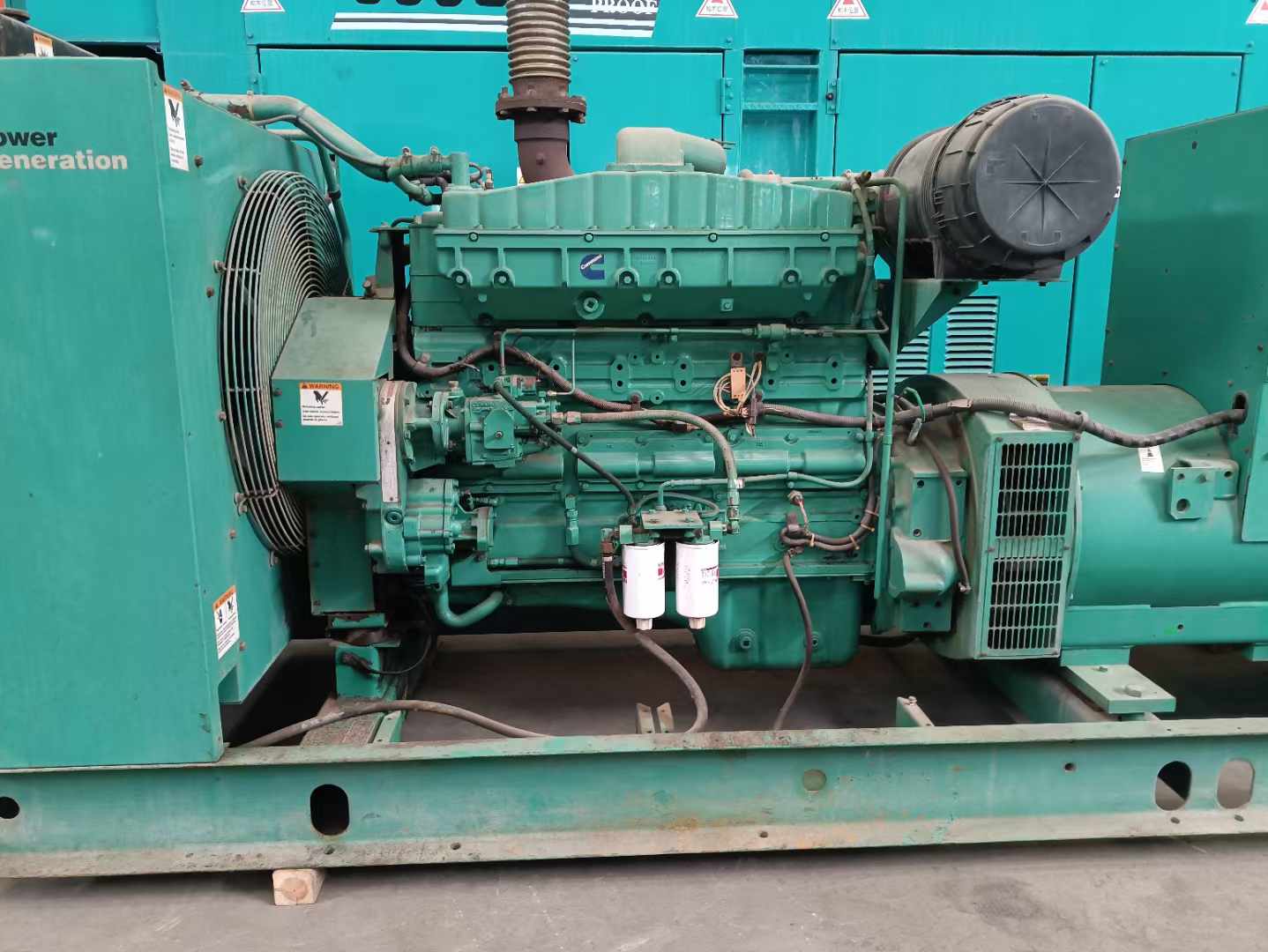 东海过载会对 600kW 柴油发电机组造成哪些损害？