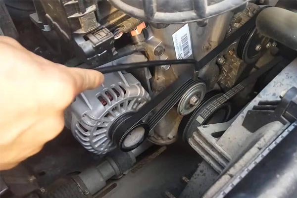 东海转速传感器的工作原理是什么？