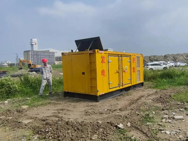 东海冬季低温环境下，发电机组启动电瓶的容量需求是否会增加？